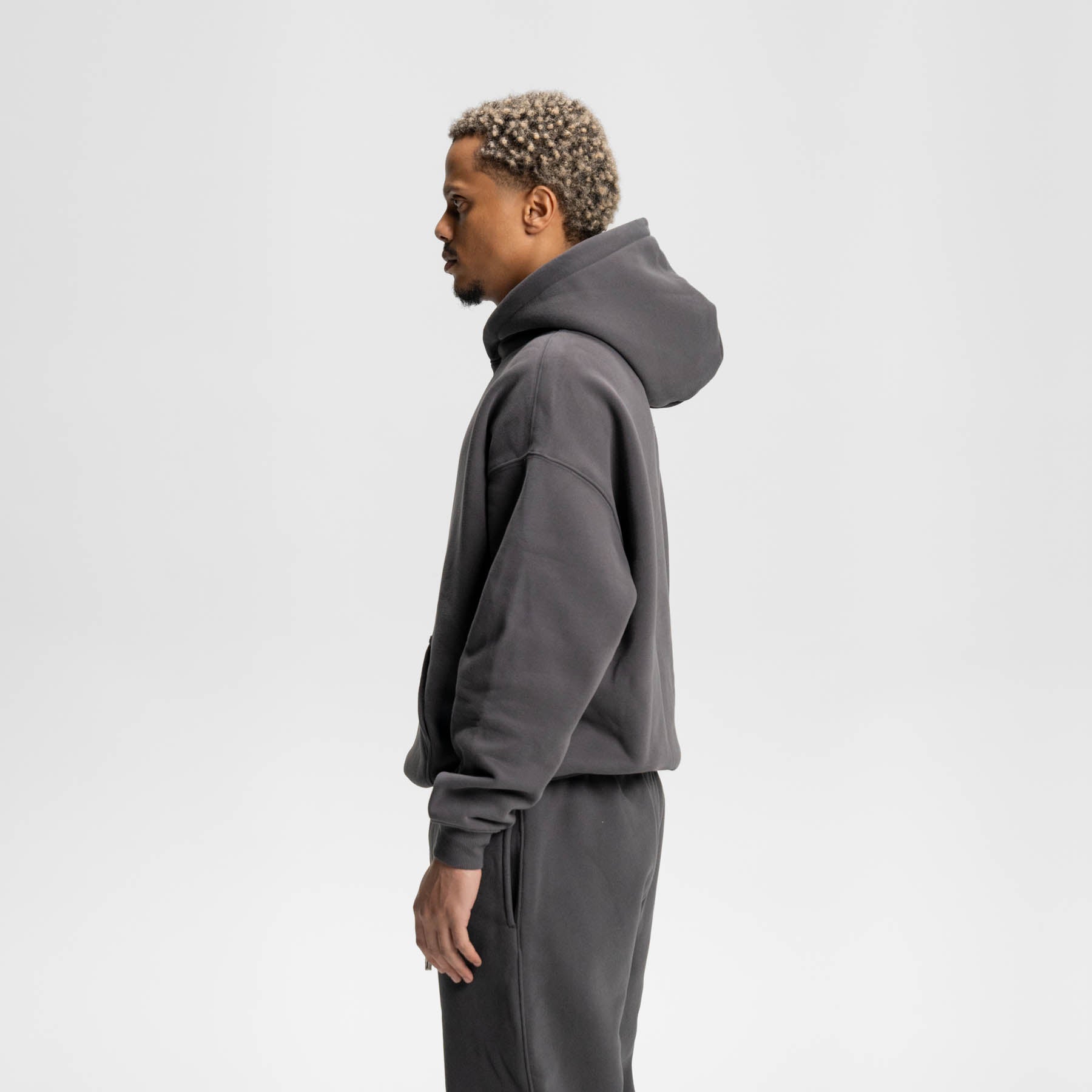 #color_anthracite