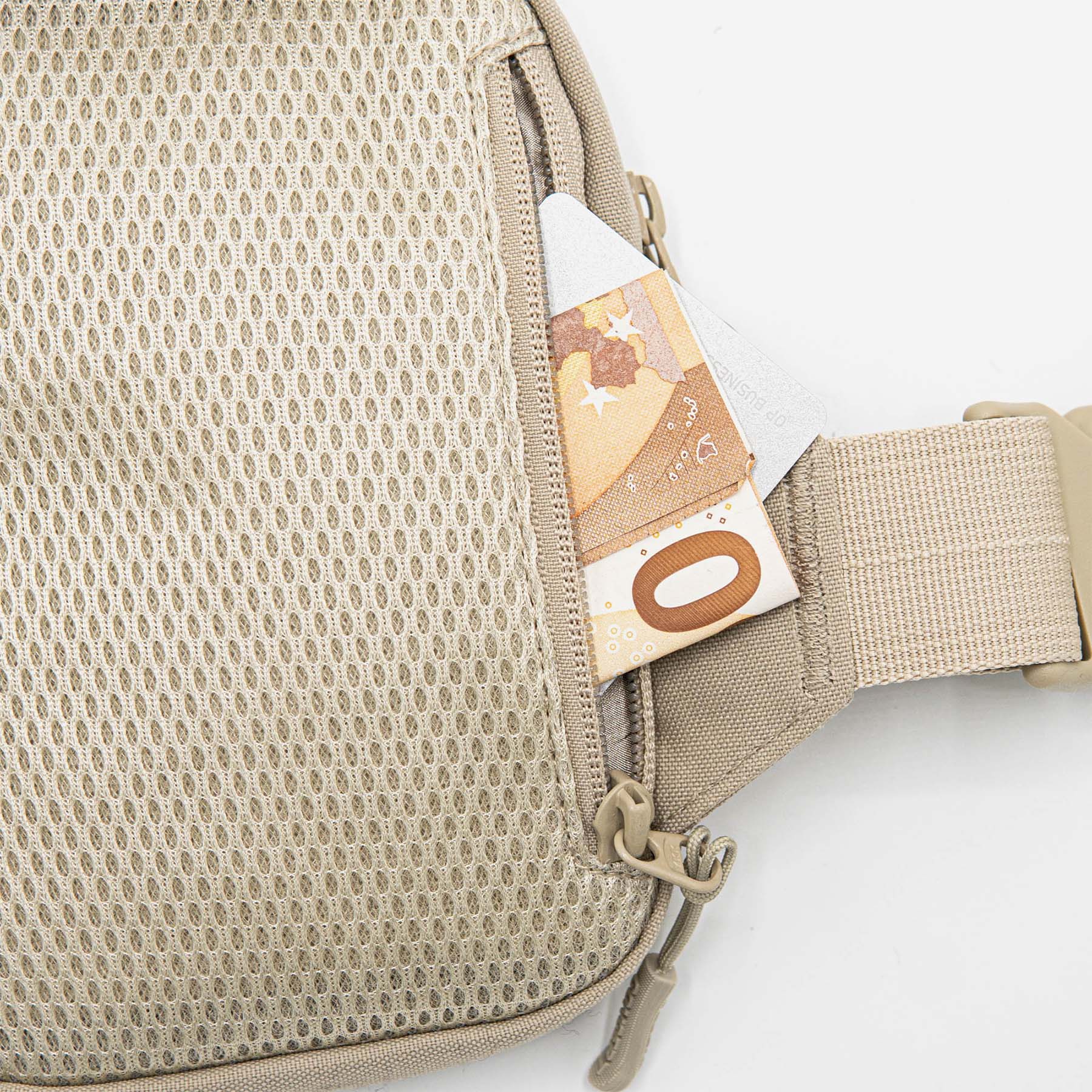 Travel Sling Bag 2.0 – Pre-order