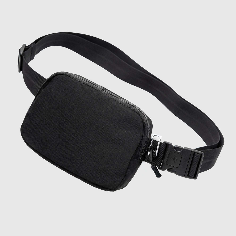 TRAVEL CROSSBODY BAG
